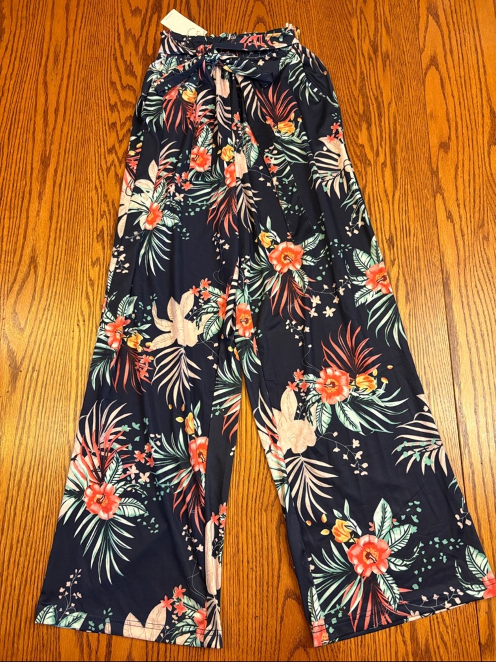 NWT Brovave Flowy Bold Floral Print Wide Leg Pants Size Small